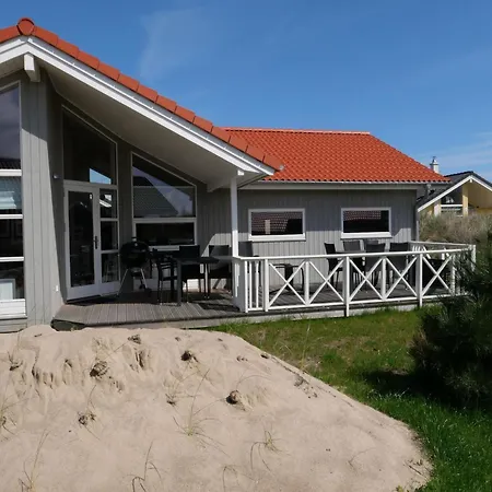 Luxurioeses Kuestenretreat Fuer 10 Personen
