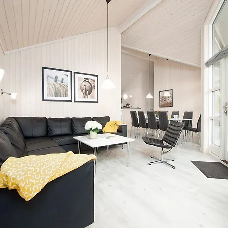 Lejlighed Luxurioeses Kuestenretreat Fuer 10 Personen